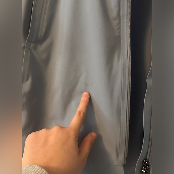 Lululemon Rain Rebel Jacket Slate Womens Size 6 - Picture 8 of 10